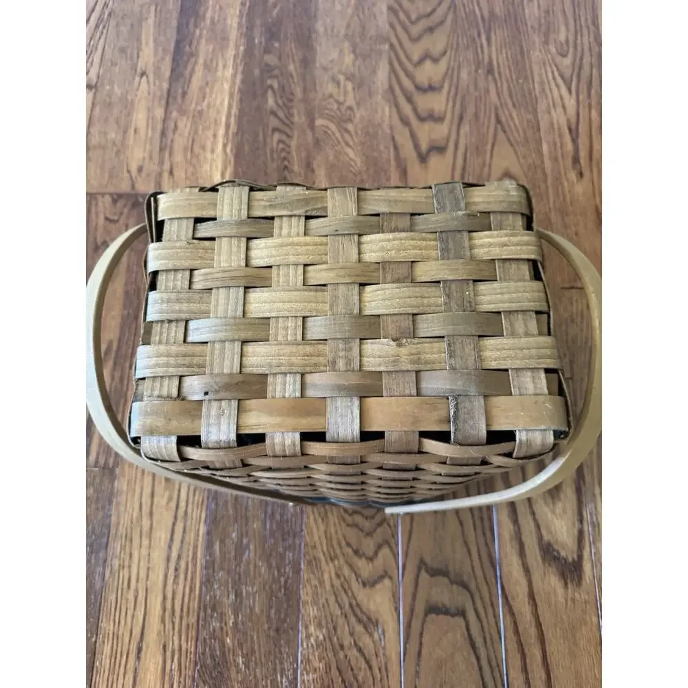 VTG Farmhouse Woven Splint Wood Basket Painted Lighthouses Nautical Coastal